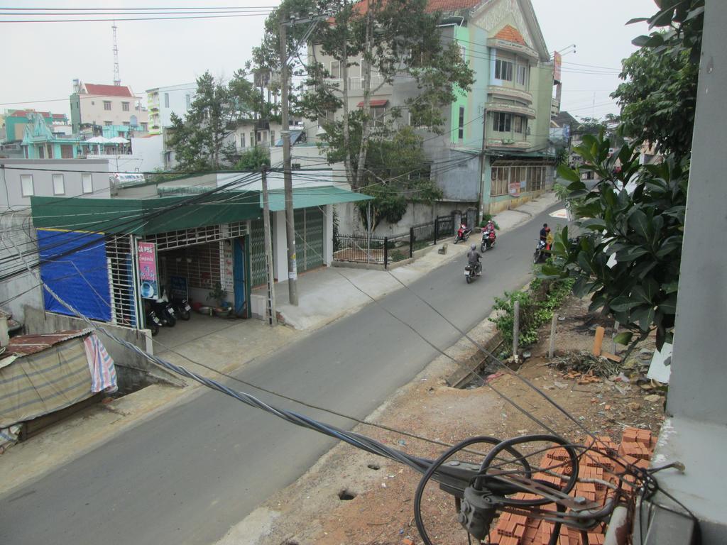 Ngoc Phuong Hotel Бао Лок Екстериор снимка