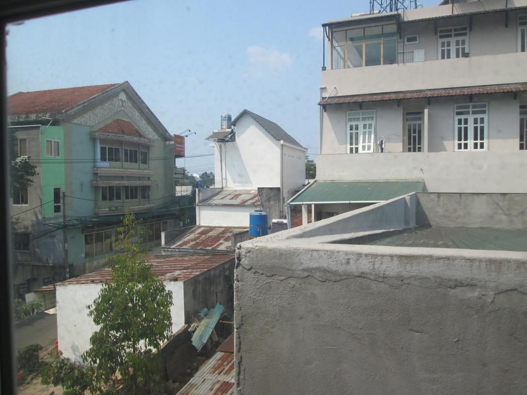 Ngoc Phuong Hotel Бао Лок Екстериор снимка