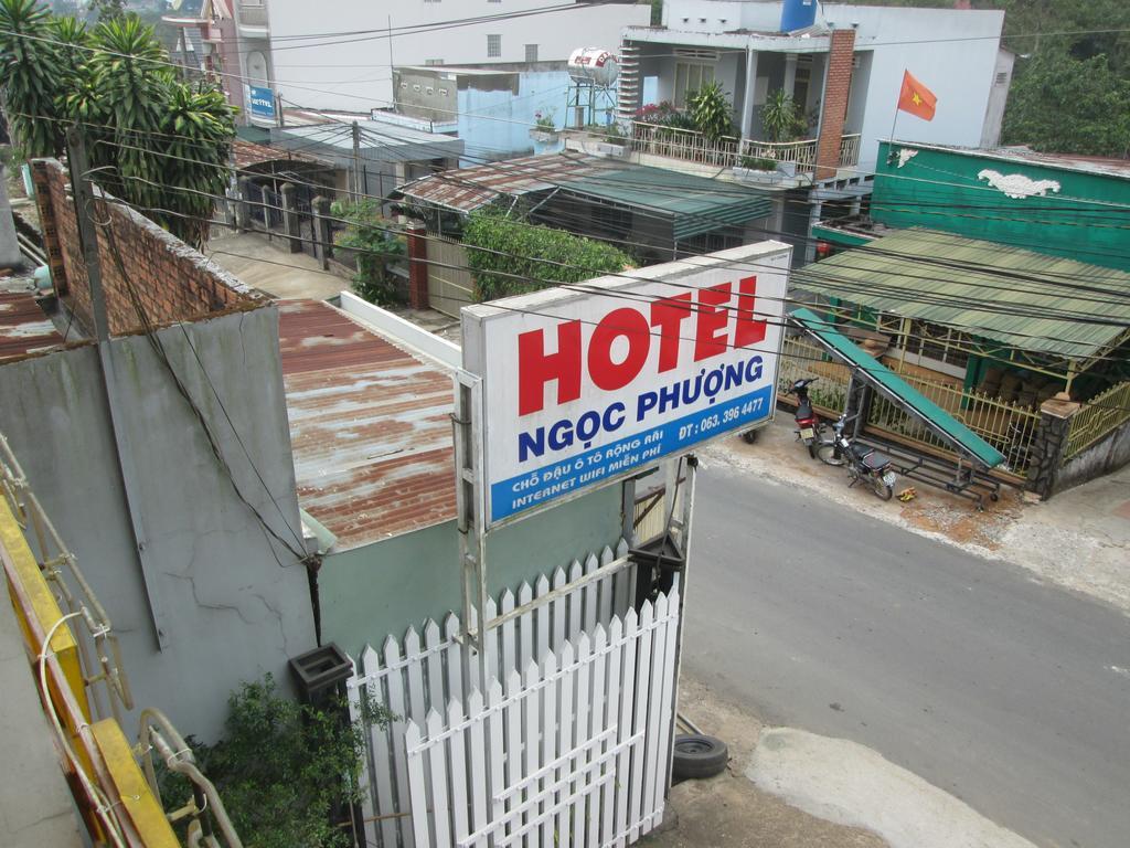 Ngoc Phuong Hotel Бао Лок Екстериор снимка